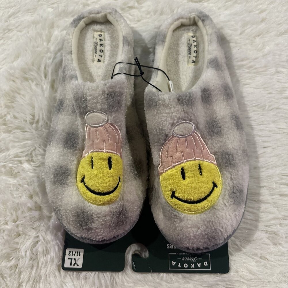 Dakota Fleece womens gray check beanie smiley slippers 11/12 NEW retro